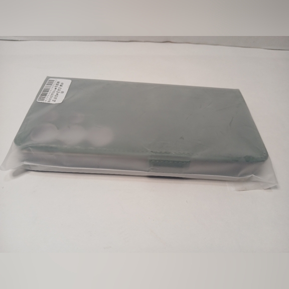 Green Leather Phone Case - Picture 4 of 14